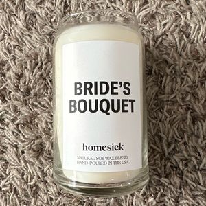 Bride’s Bouquet Homesick Candle